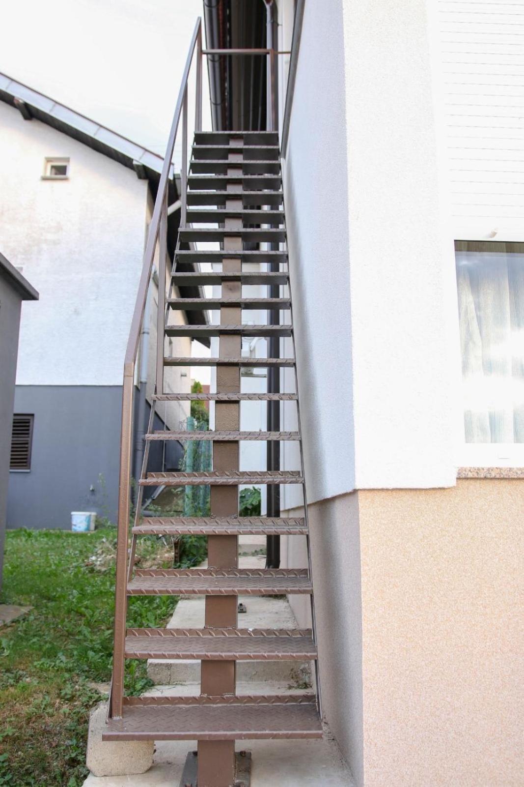 Porta Aurea Nasice Apartment Luaran gambar